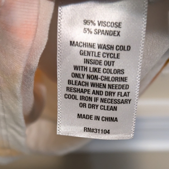 ❤️SALE❤️New Directions Tie Dye Shirt - Picture 6 of 7